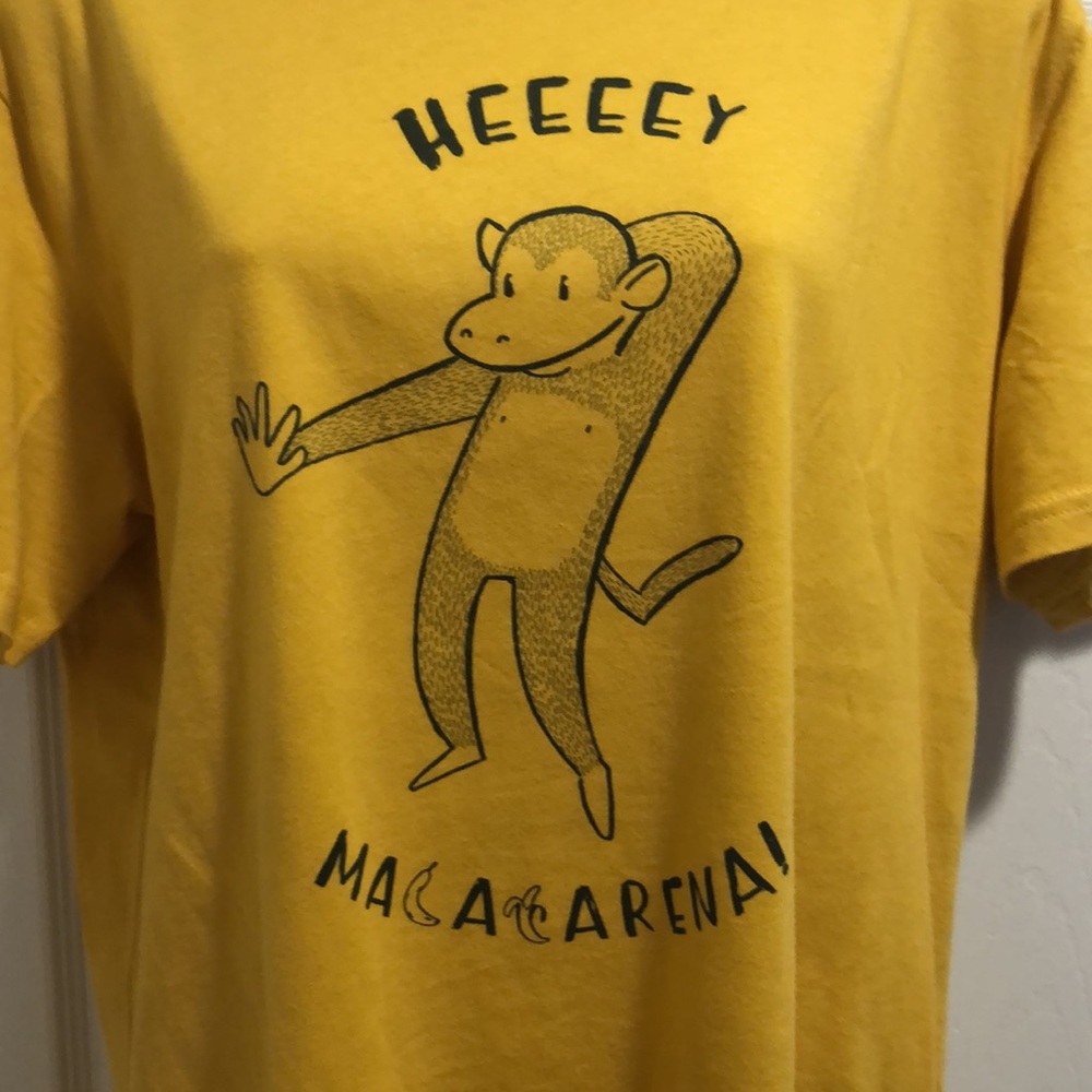 NWOT Moncat Souvenir Cotton Unisex Tee shirt Heeeey Macacarena!